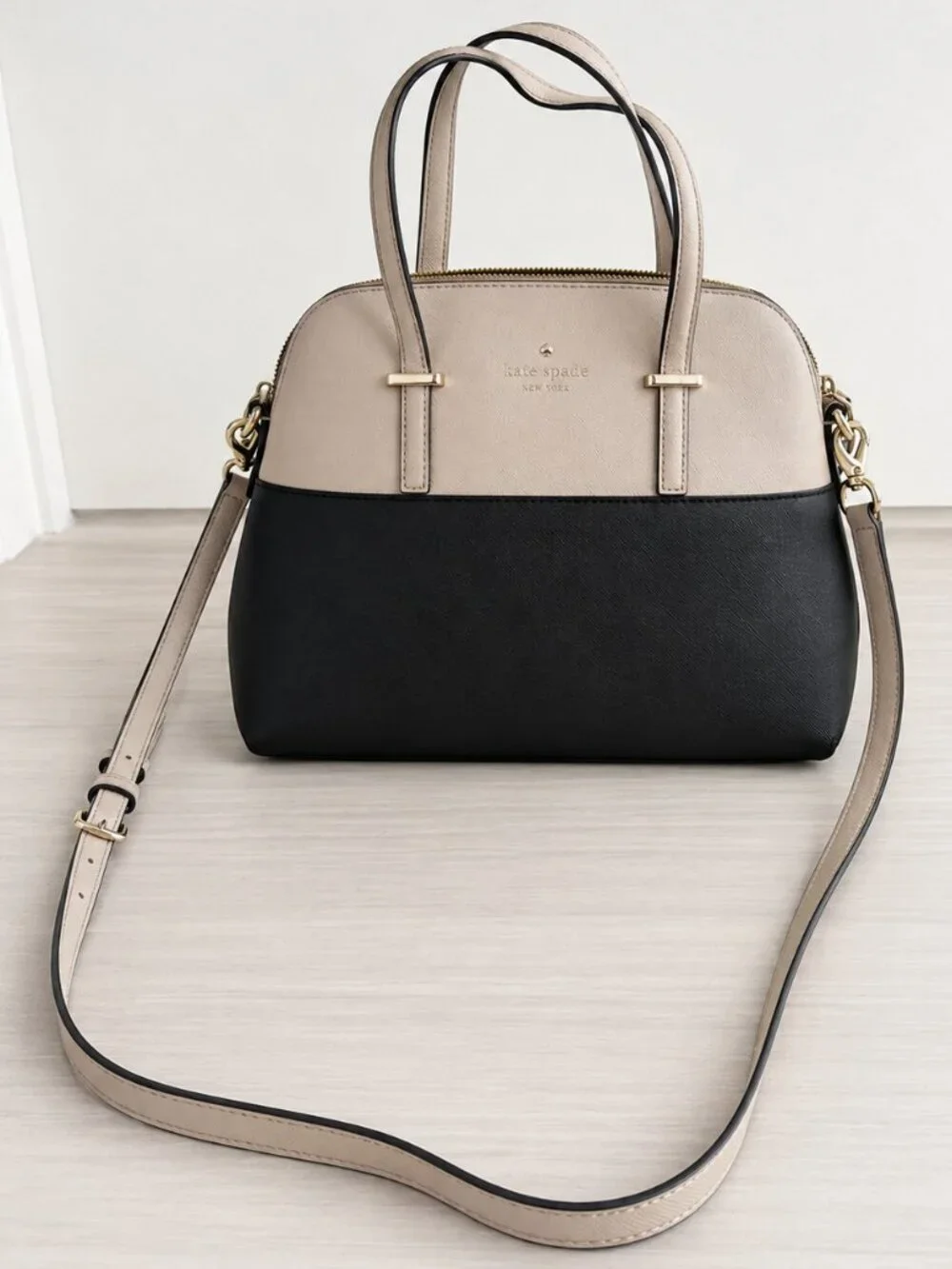 Kate Spade black/cream cameron street maise satchel Bag